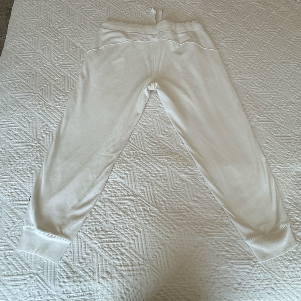 Athleta Women’s White Jogger Sweatpants with Drawstring - Picture 4 of 5